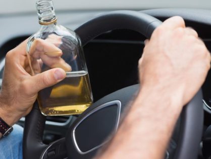 Imprudencias más frecuentes cometidas por los españoles al volante.