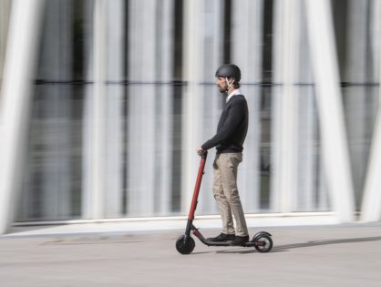 Nueva instrucción de la DGT para conductores de patinetes eléctricos